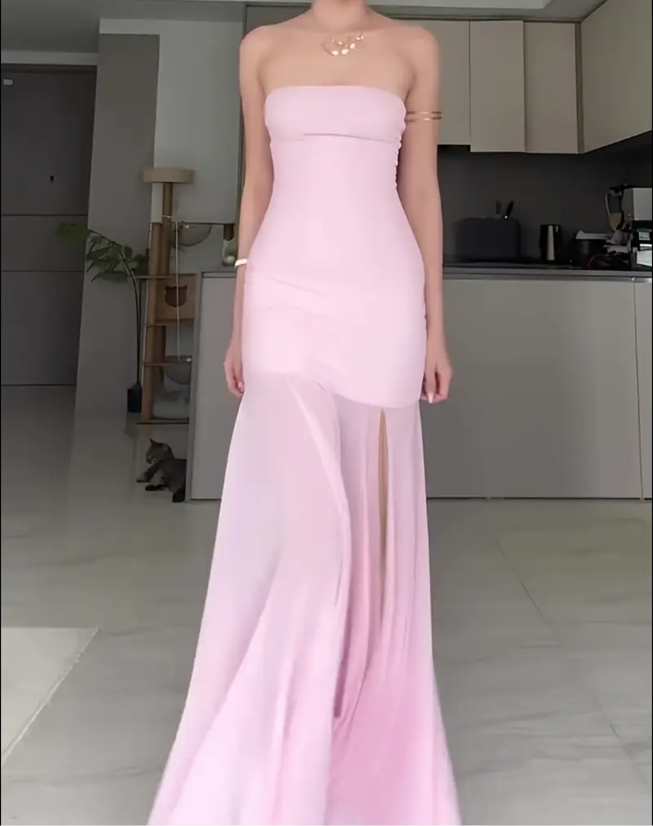 Tube dress strapless