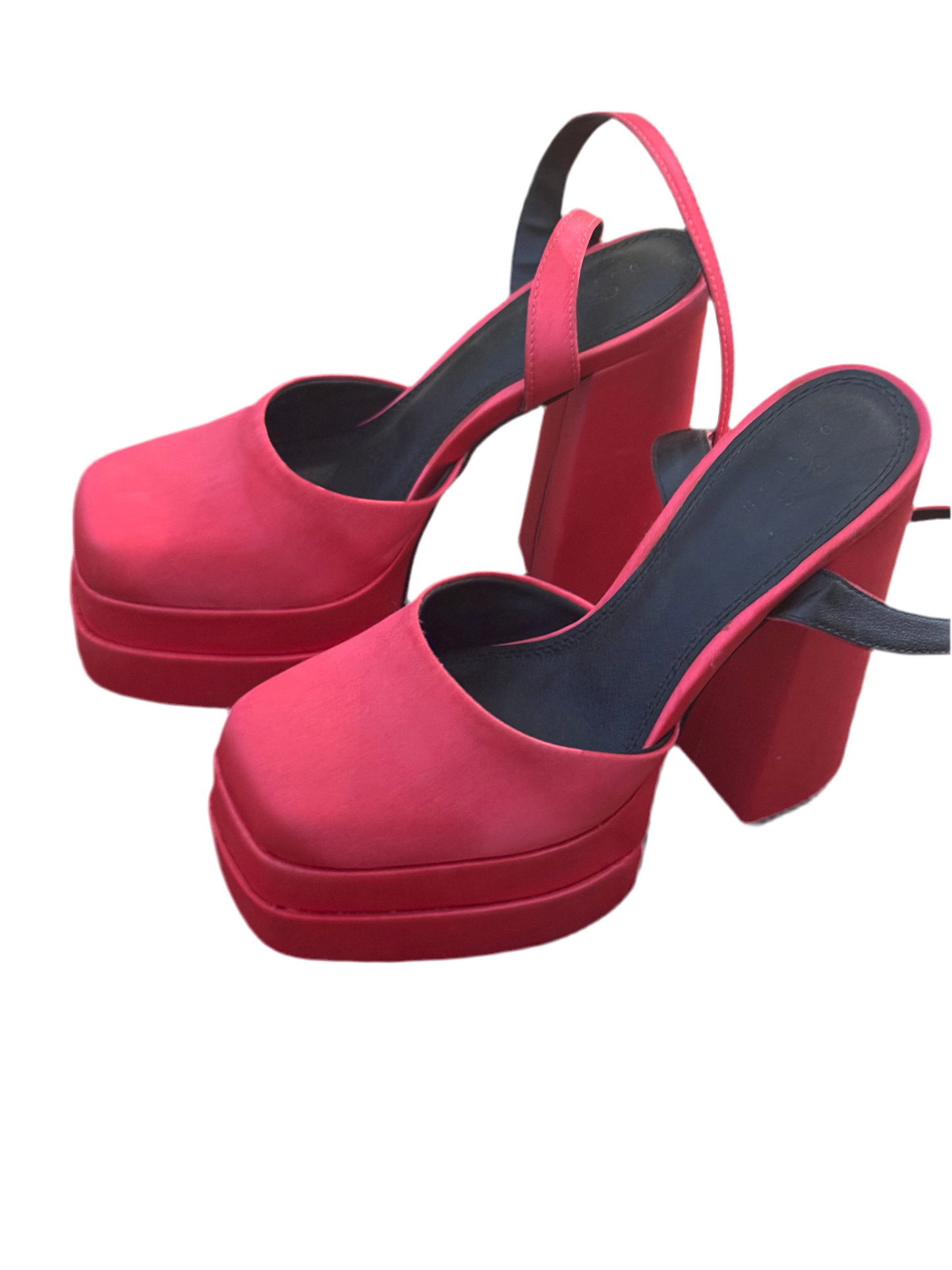 Fushia high heel