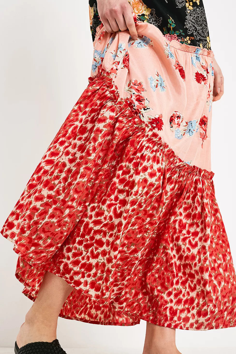 Flower patch skirt