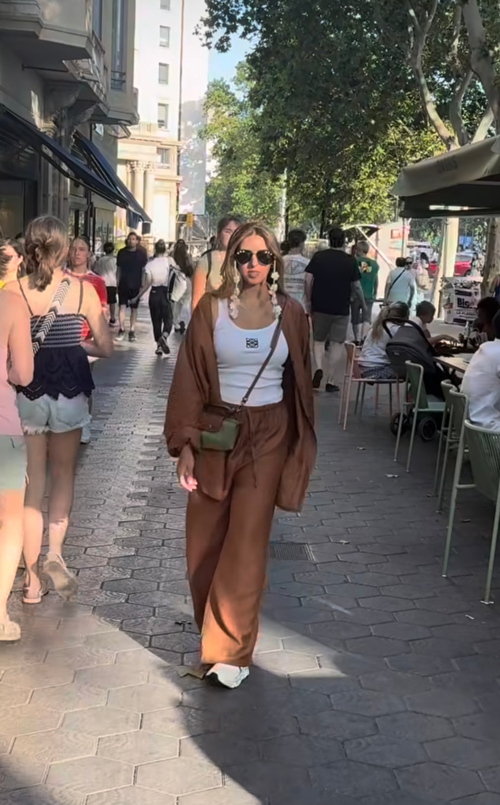 Brown soft set