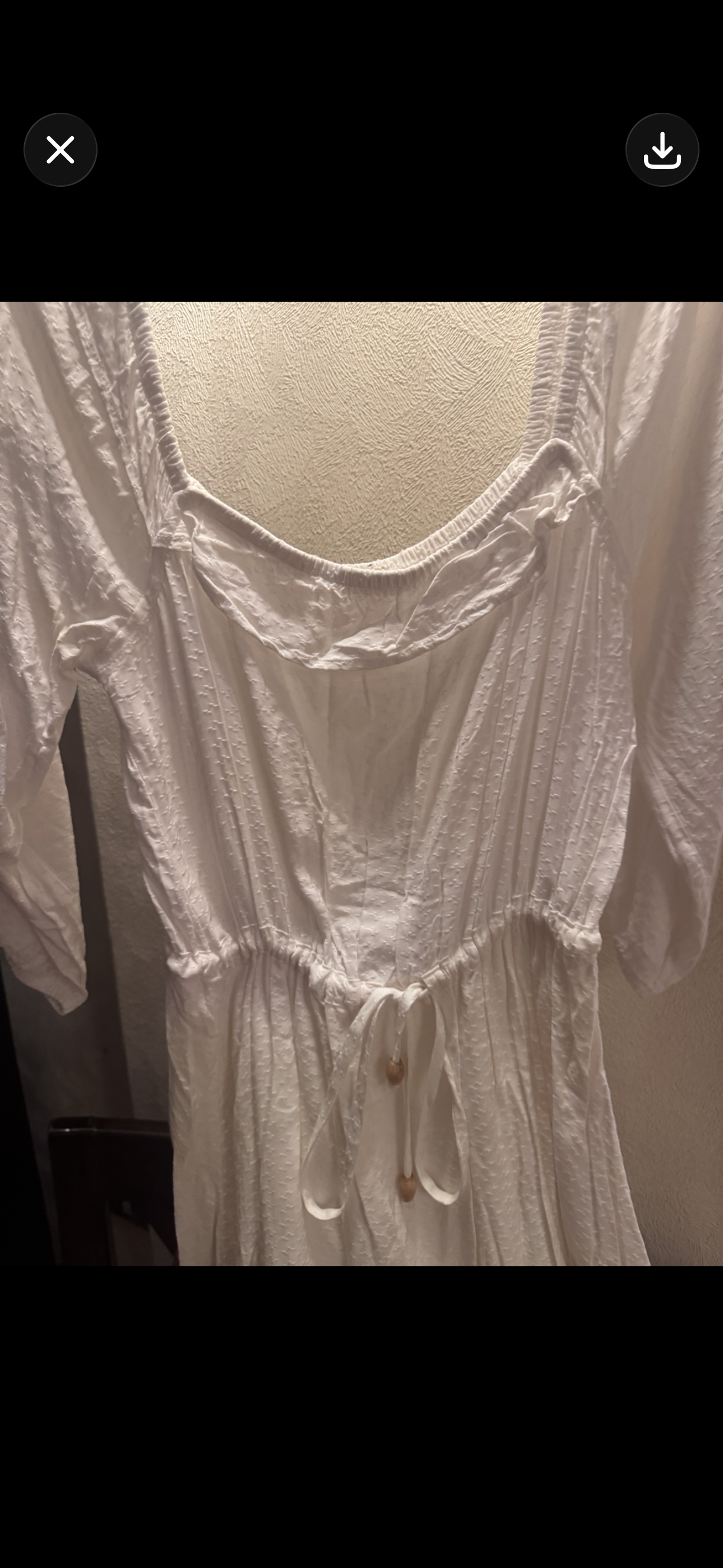 Short off white dress
