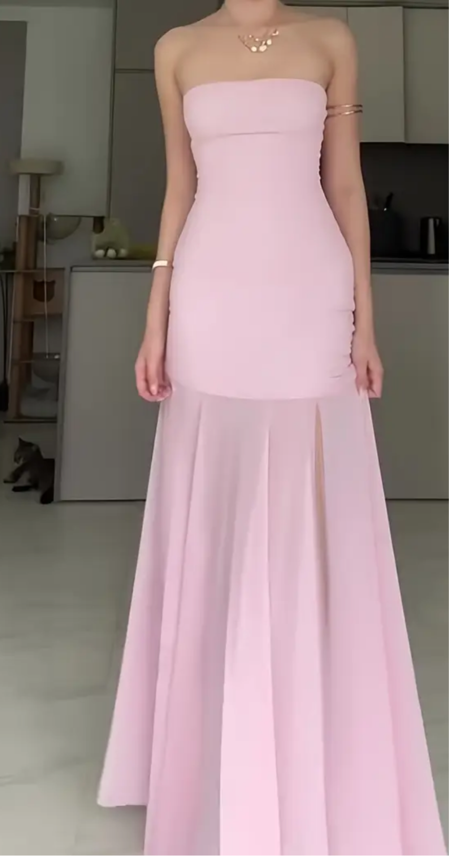 Tube dress strapless