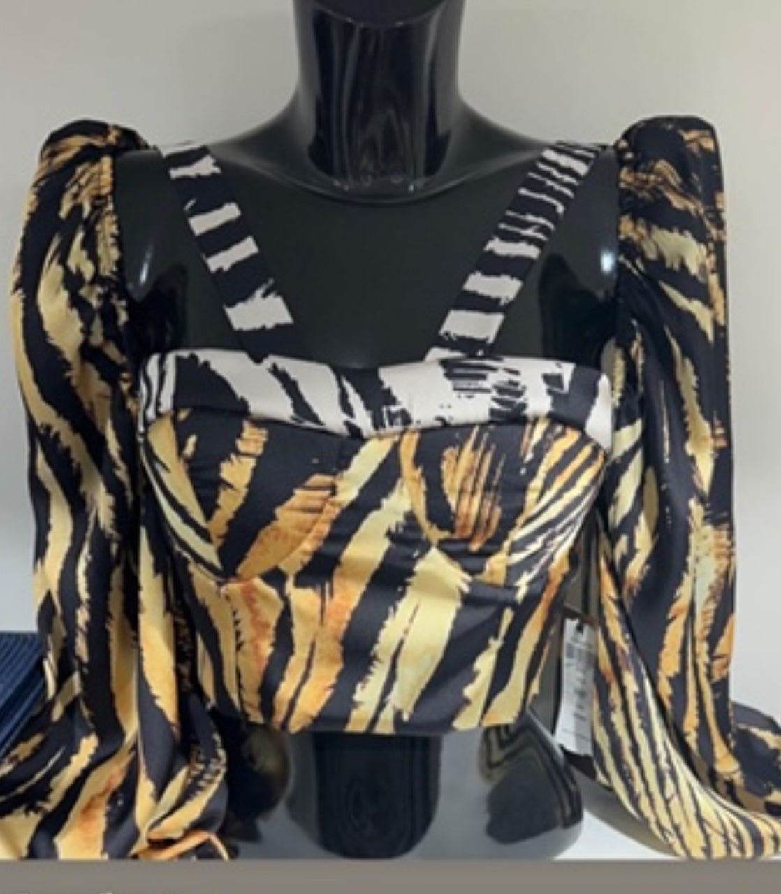 Tiger top
