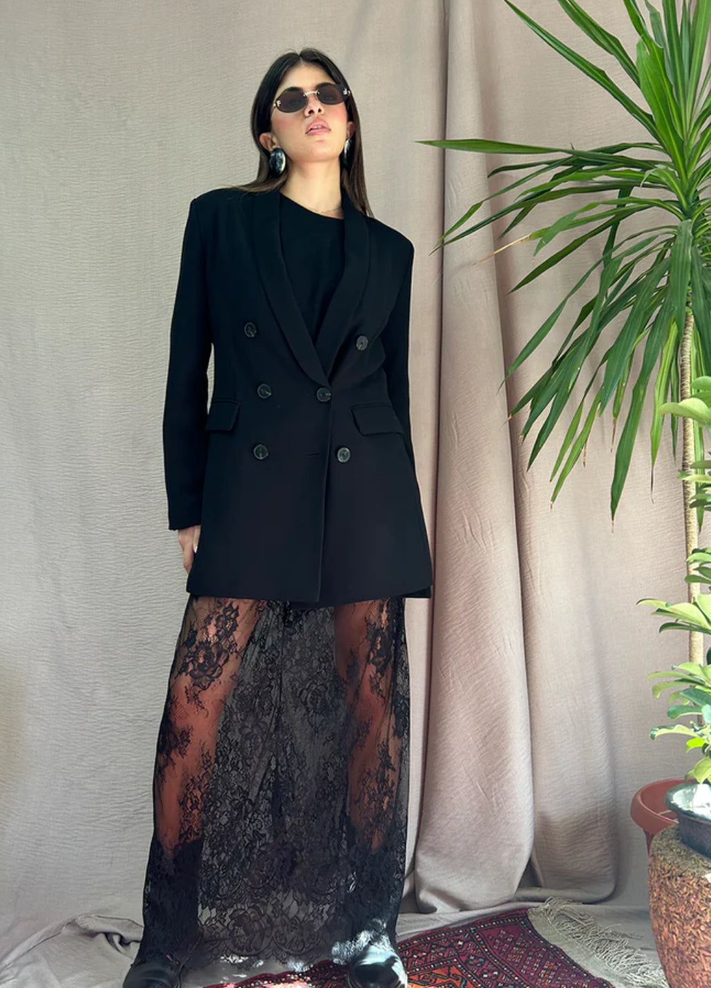 Black Basic Lace Skirt