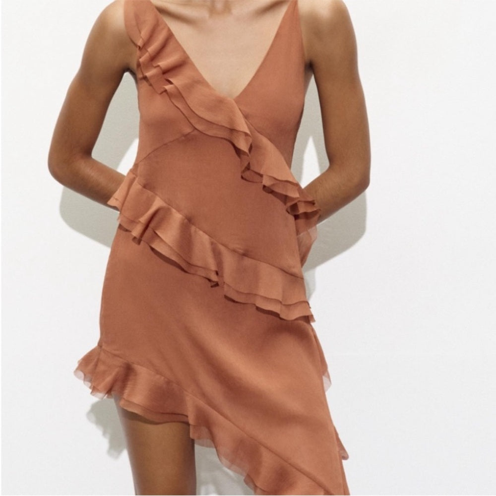 Raffle dress in rust
