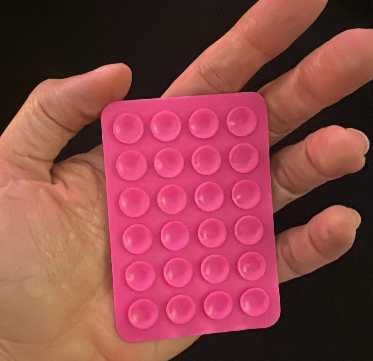 Sticky pad