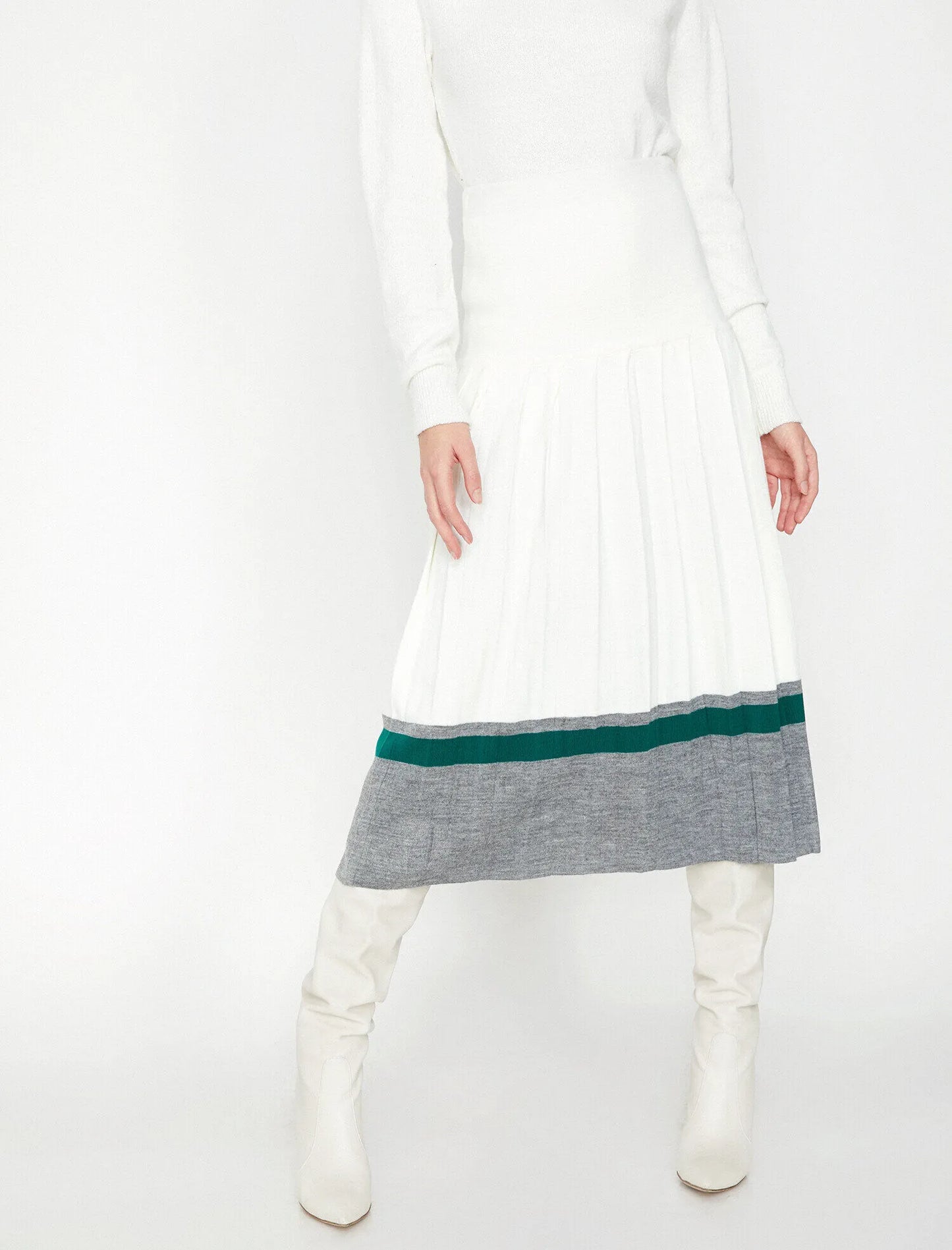 Long wool skirt