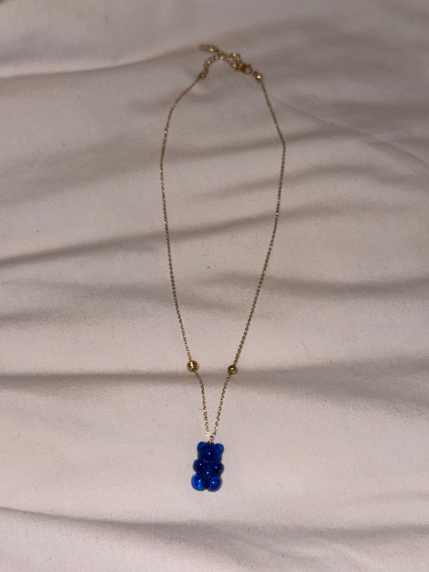 teddy with chain