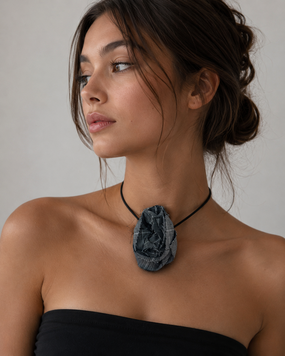 Flower chocker