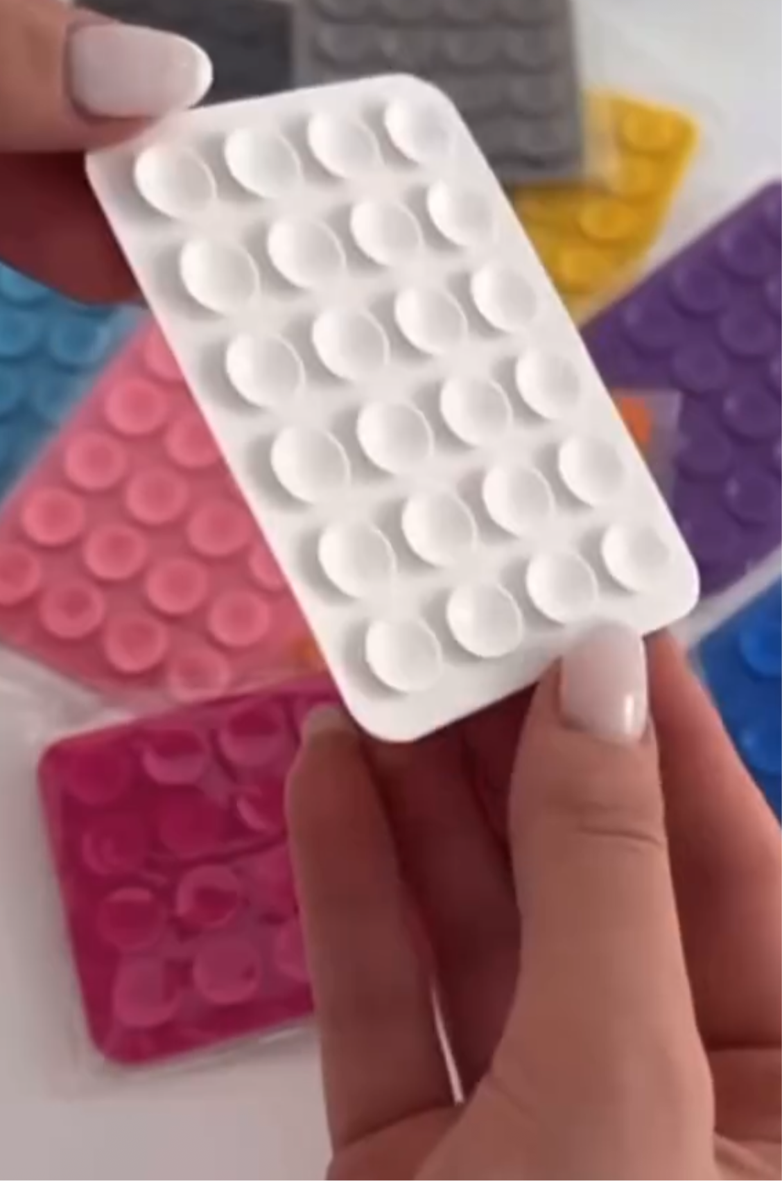 Sticky pad