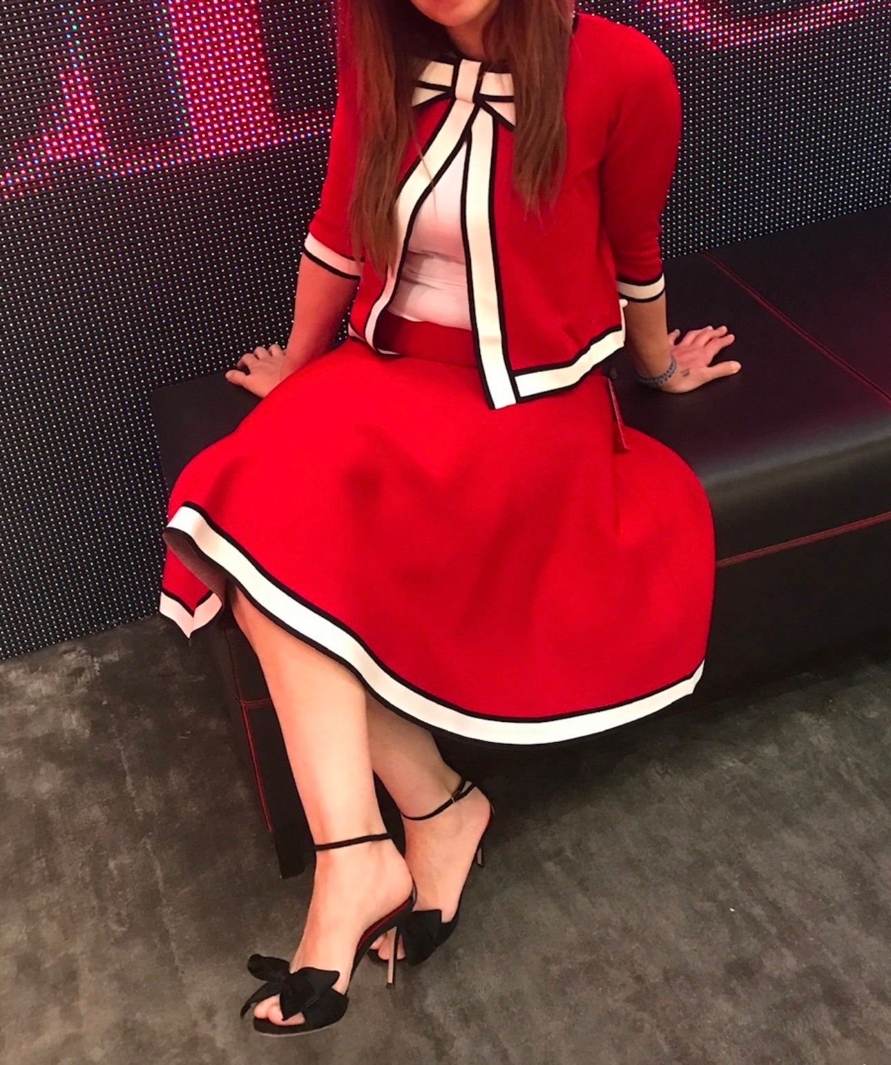 Carolina Herrera set