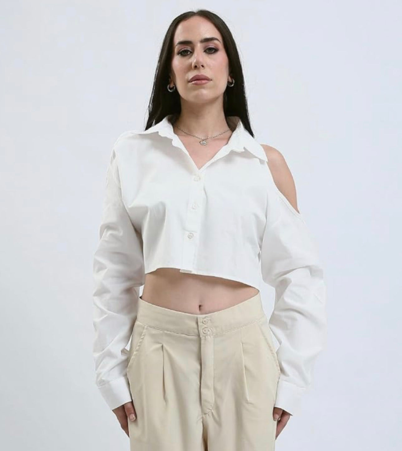 White open sleeves shirt