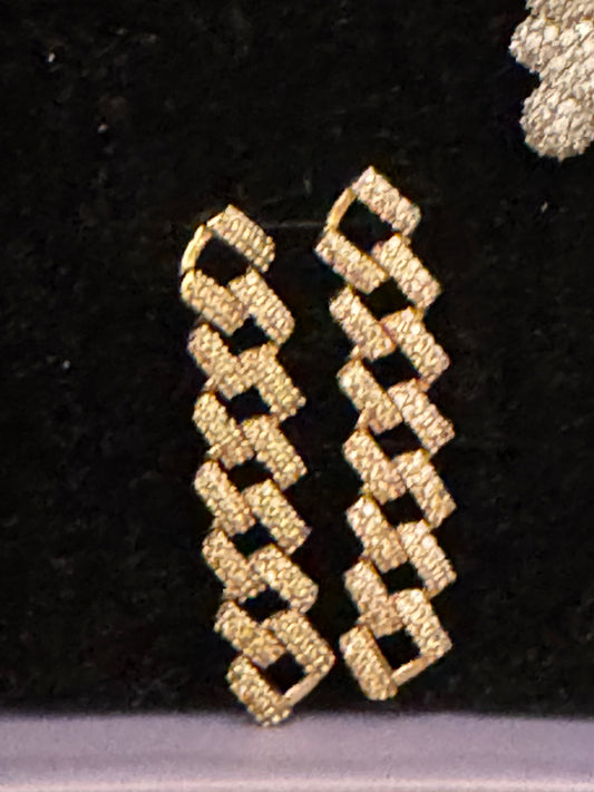 Cuban link earring