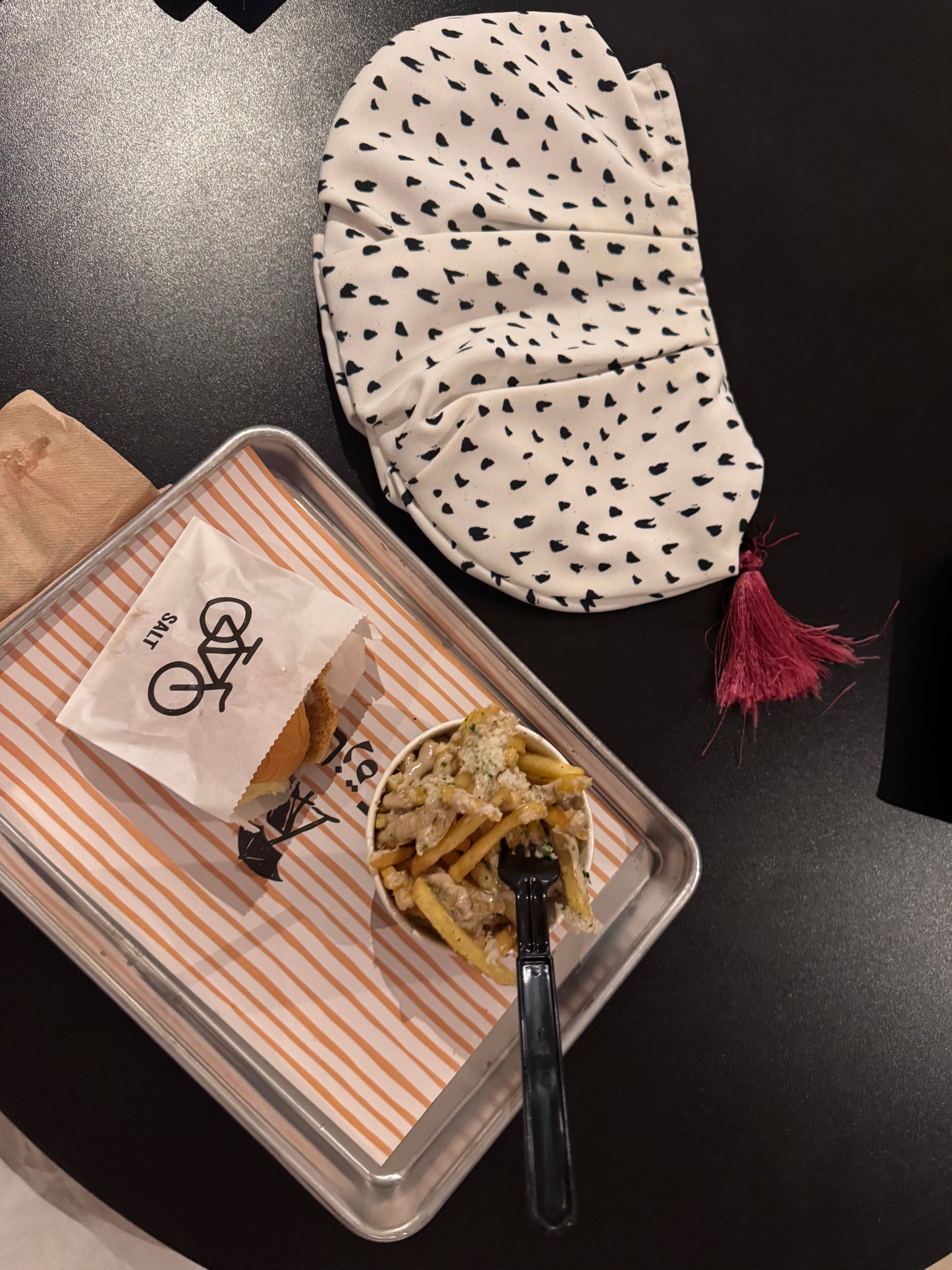 Polka clutch