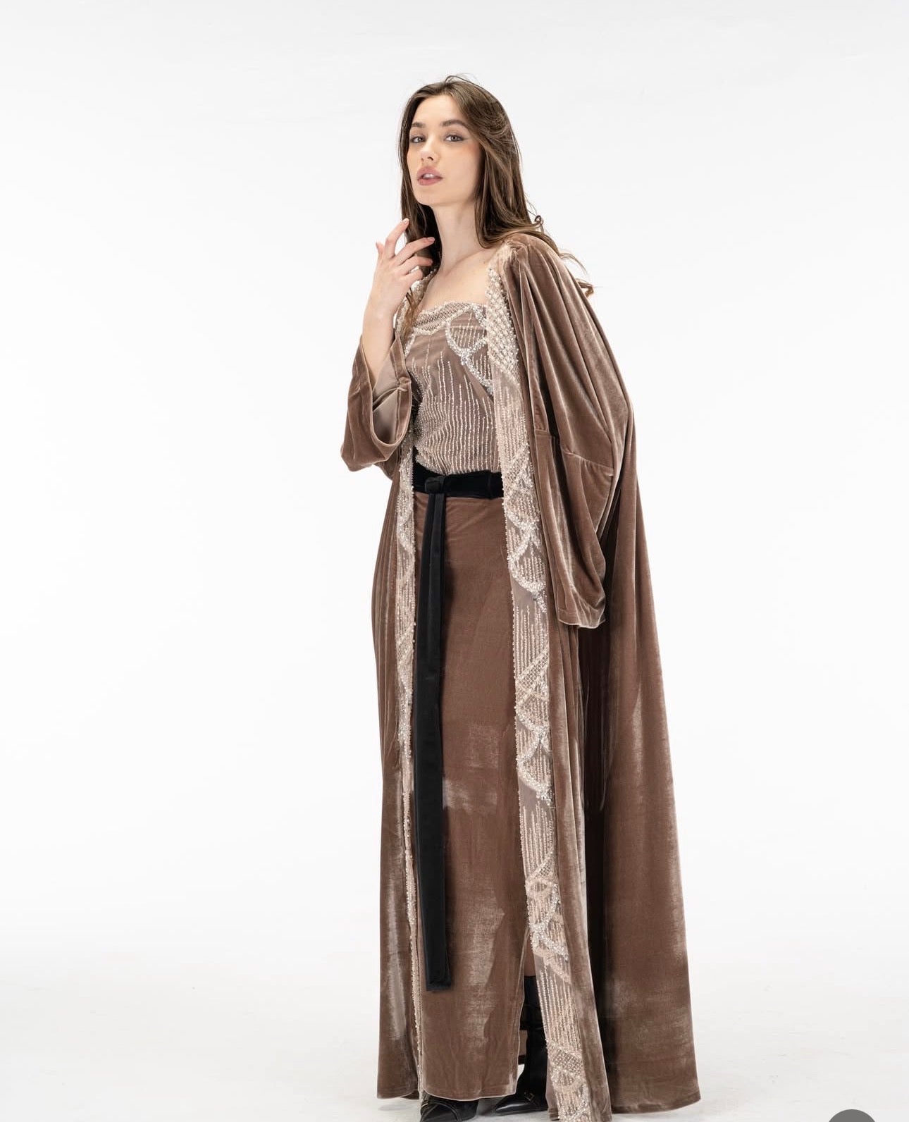 Nude cashmere dress with kuftan