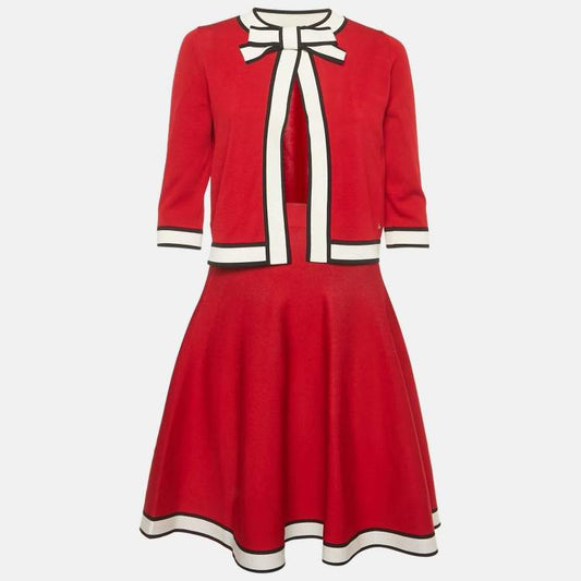 Carolina Herrera set