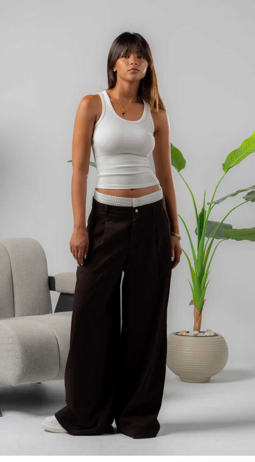 Wide leg brown pant