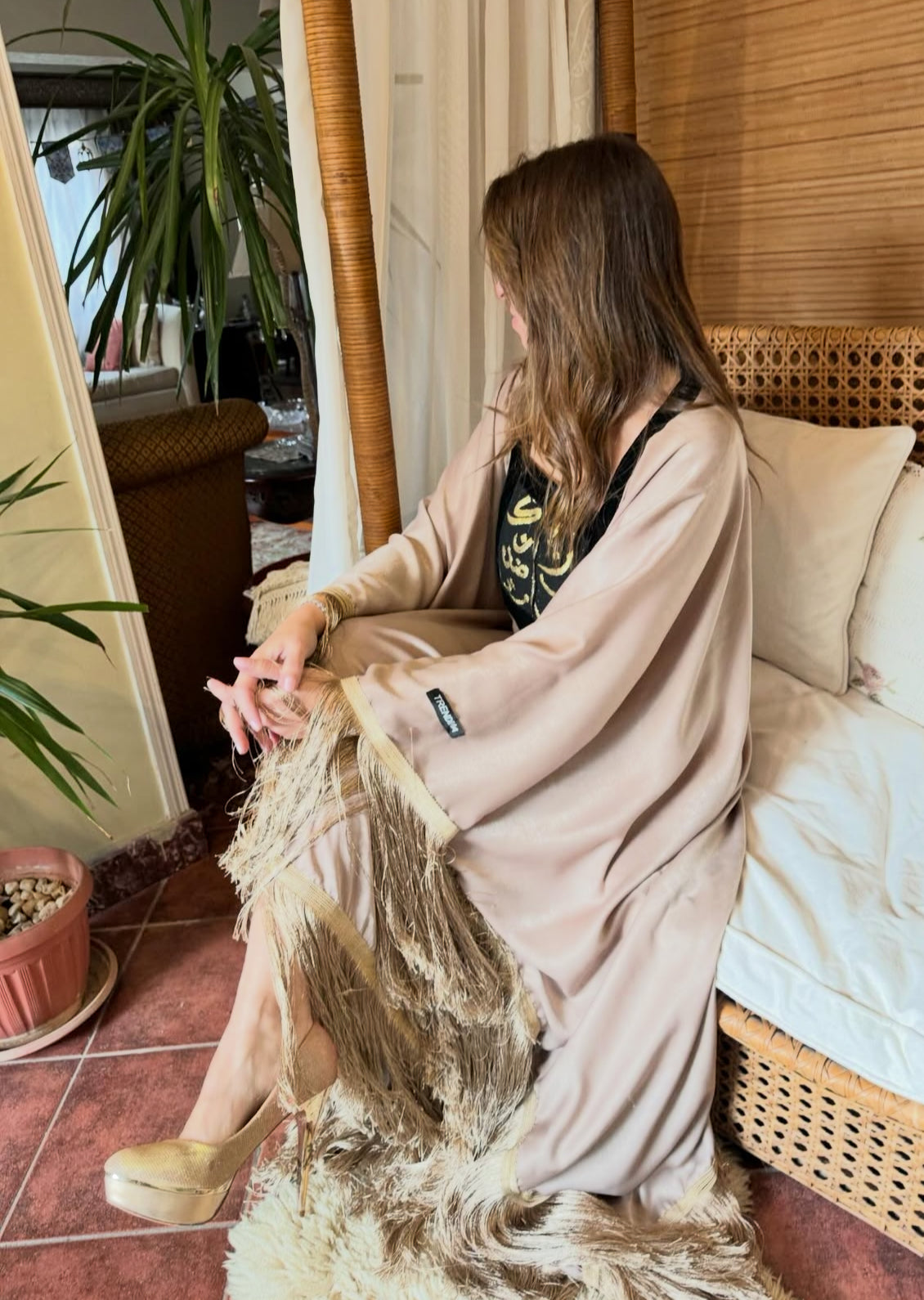 Calligraphy tassels abaya
