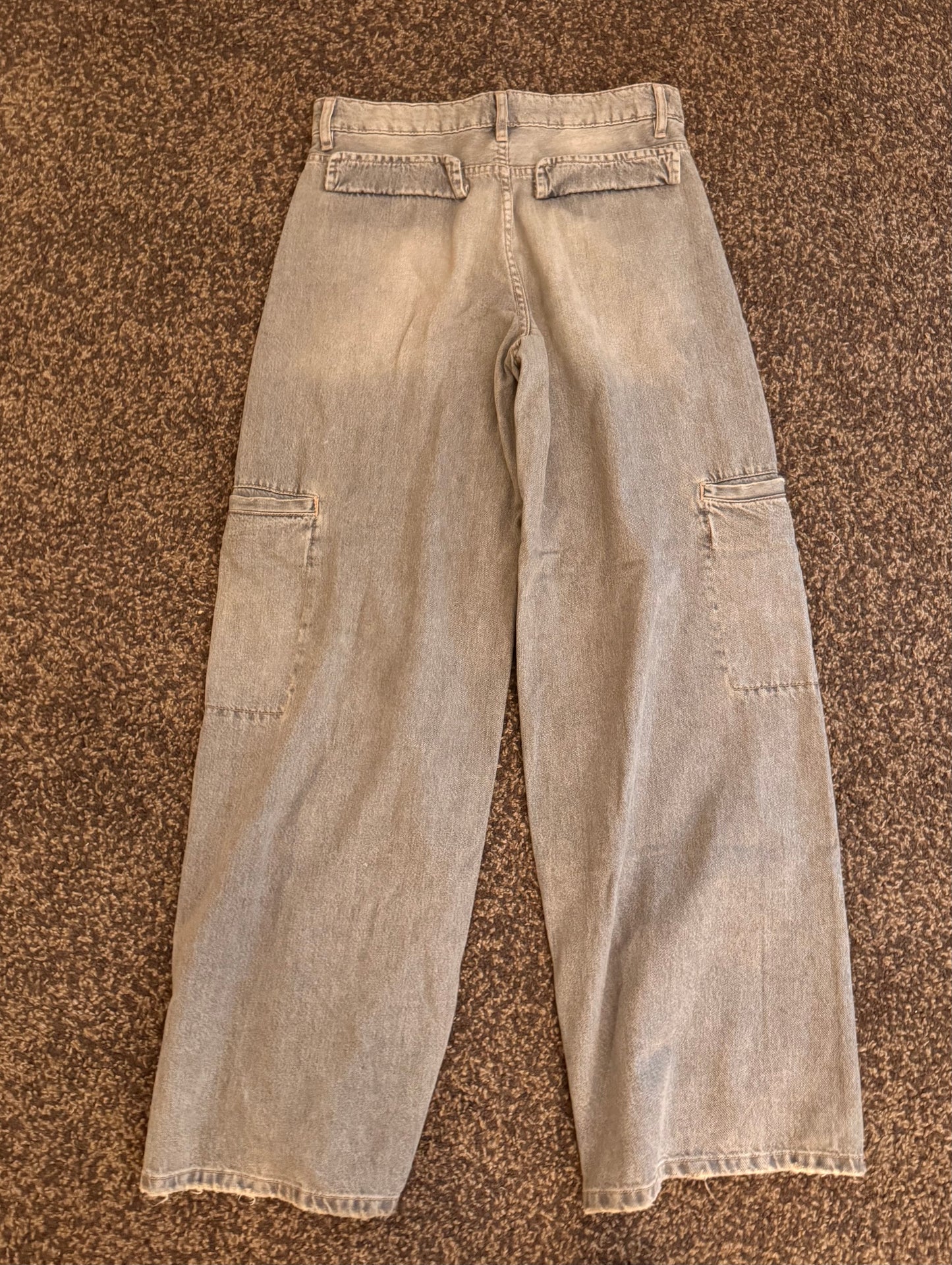 Zara barrel wide leg cargo jeans grey