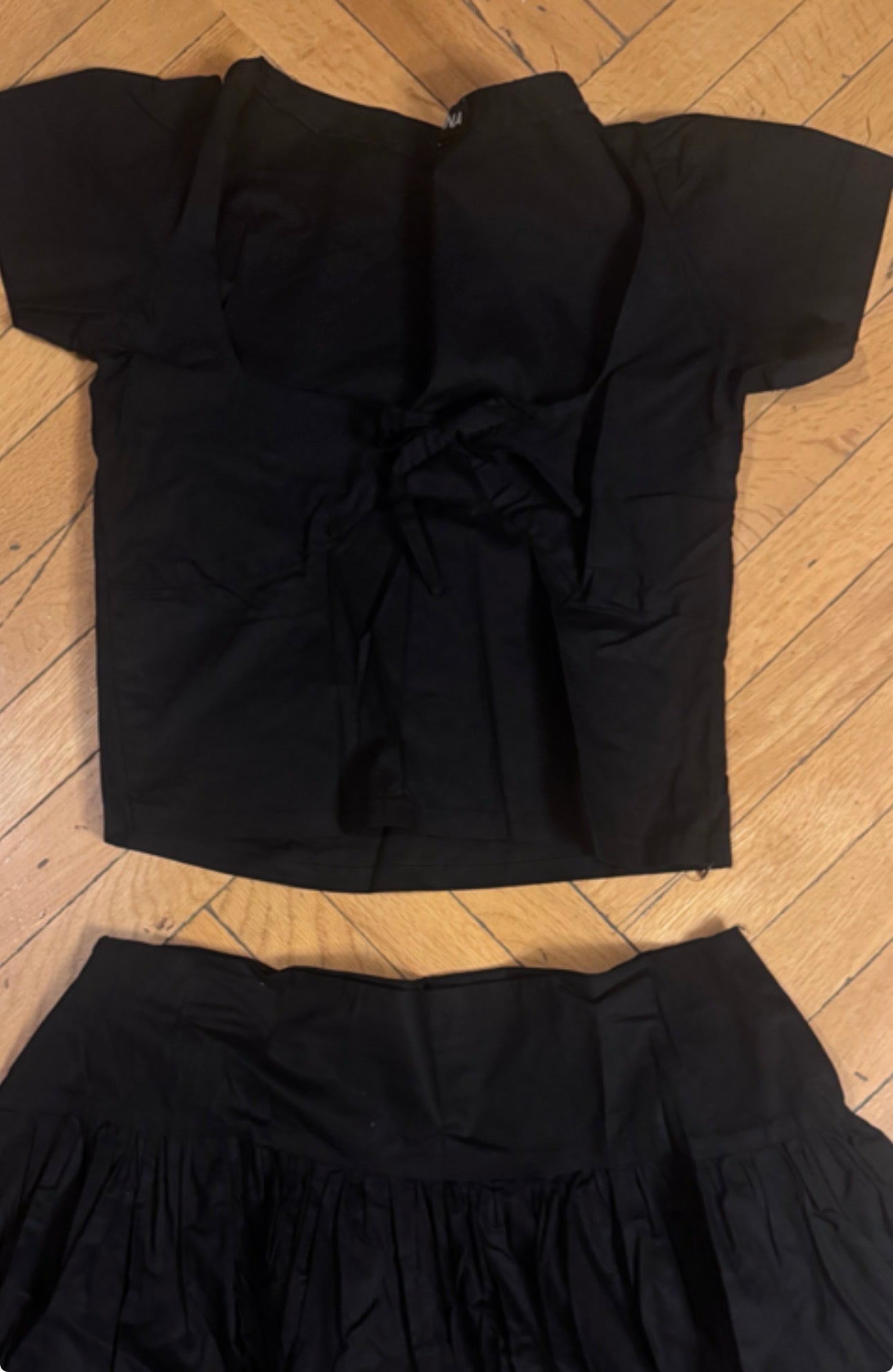 Black set